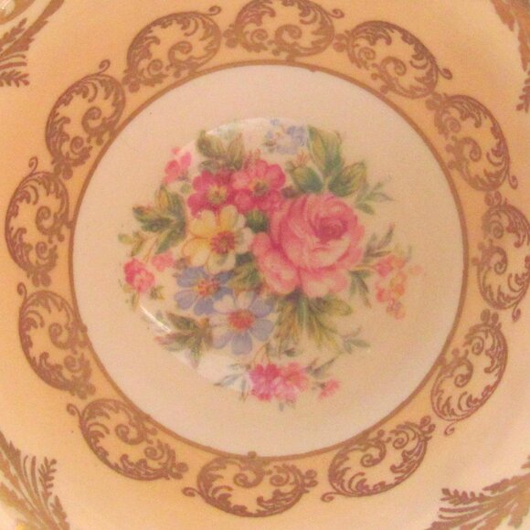 Foley Tea Cup and Saucer Hand Painted Floral Heavy Gold French Loop Handle H235 - Picture 2 of 10